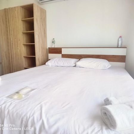 Ban Khlong Krang 115 Townhouse酒店 外观 照片