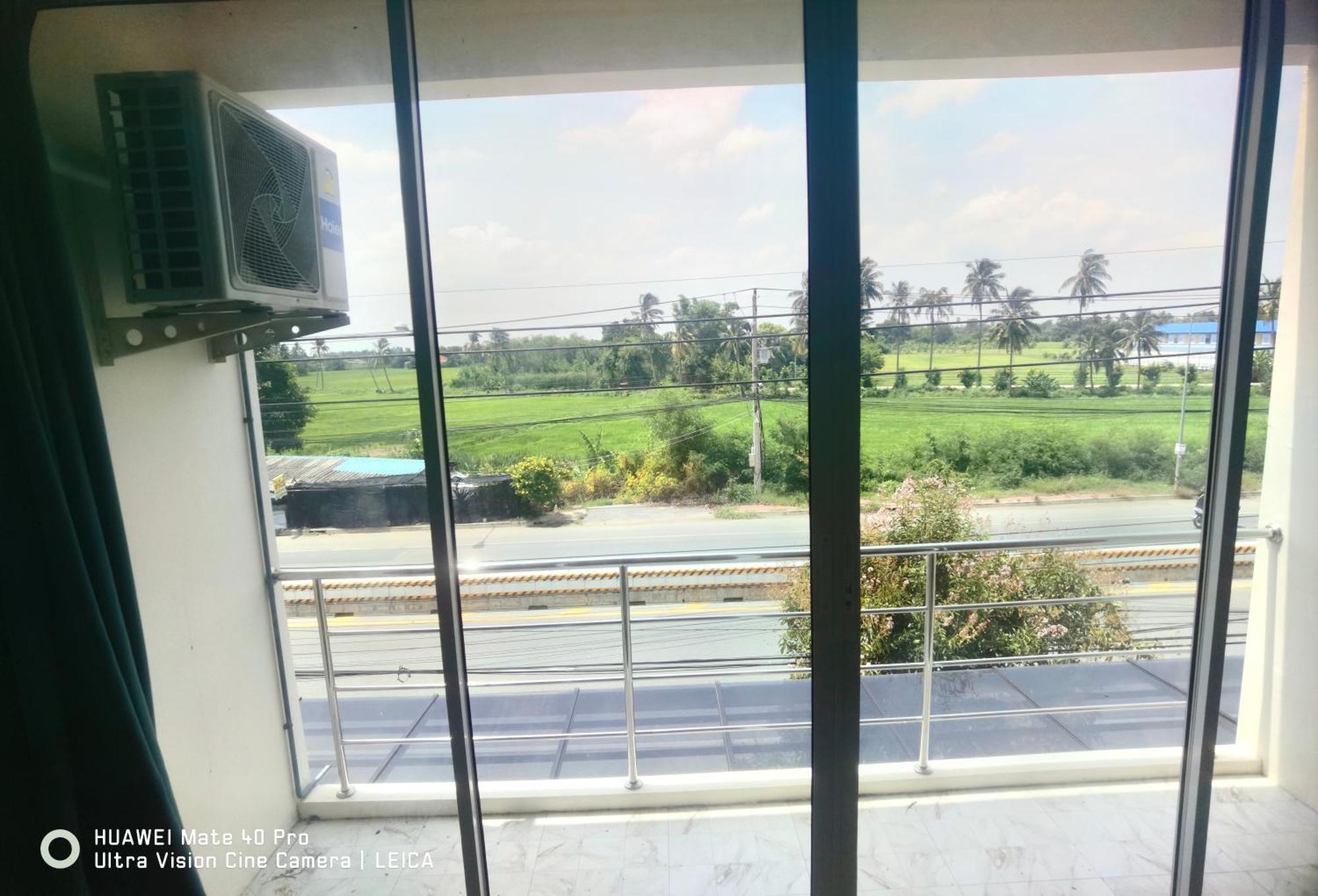 Ban Khlong Krang 115 Townhouse酒店 外观 照片