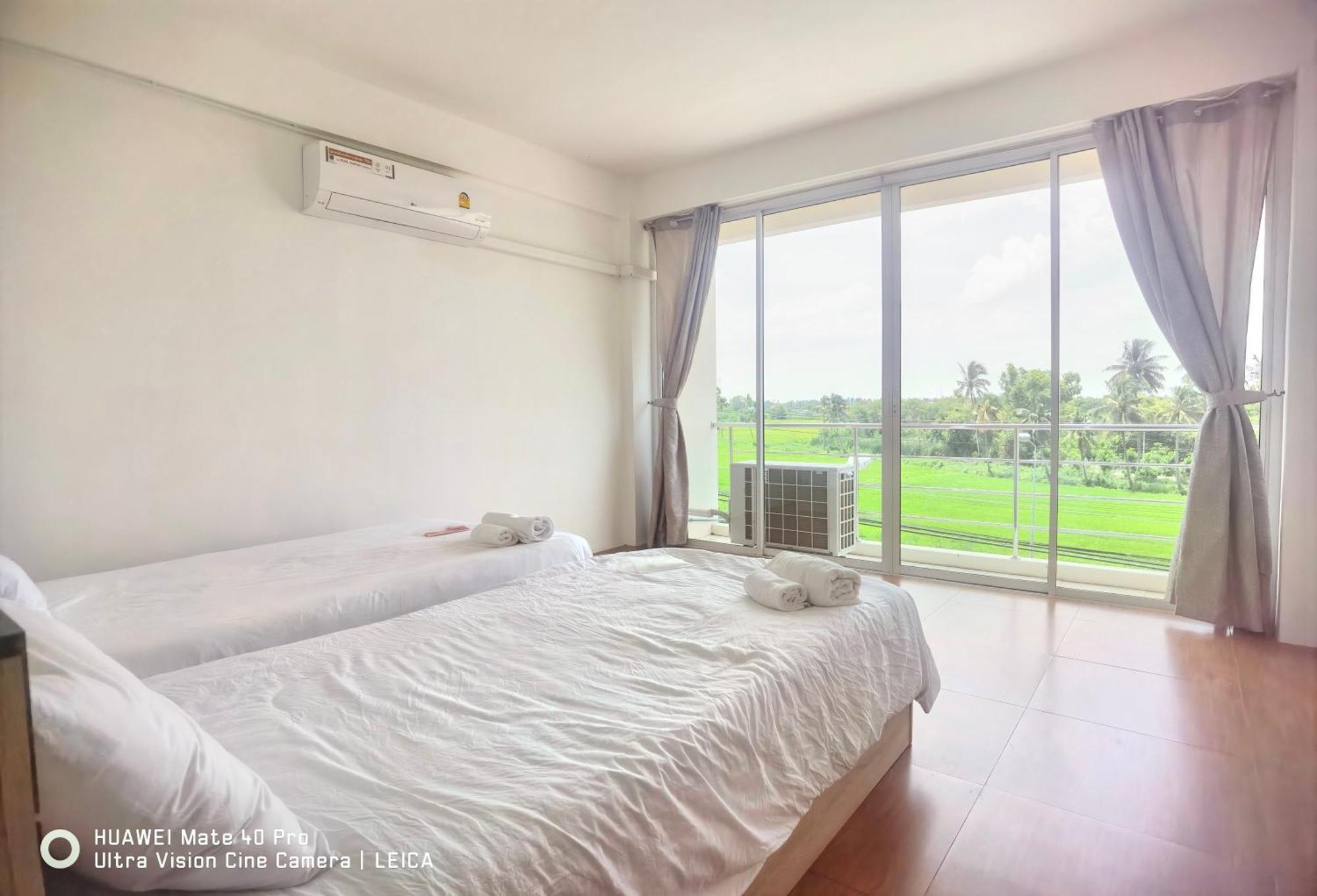 Ban Khlong Krang 115 Townhouse酒店 外观 照片