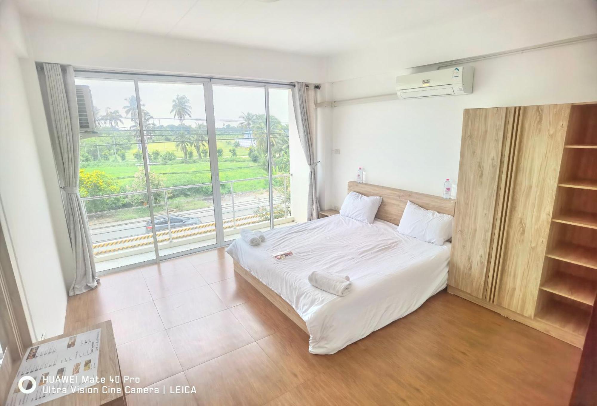 Ban Khlong Krang 115 Townhouse酒店 外观 照片